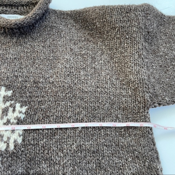 Imbabura Grey & White 100% Wool Mock Neck Sweater Size Medium - Picture 10 of 12